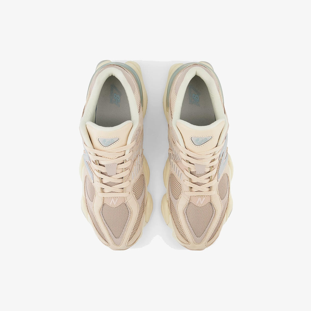 New Balance 9060 ‘Ivory’